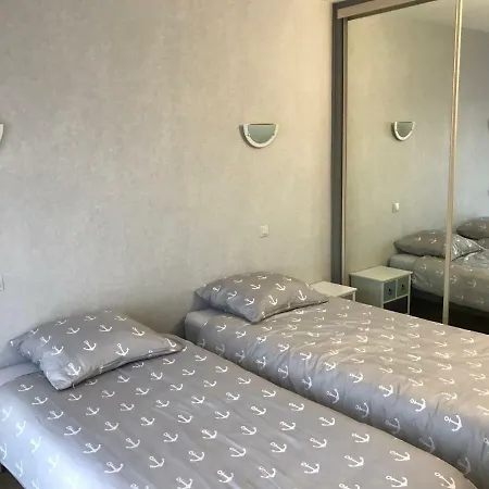 64 M2 - 4/6 Pers Centre - Parking- Apartmán